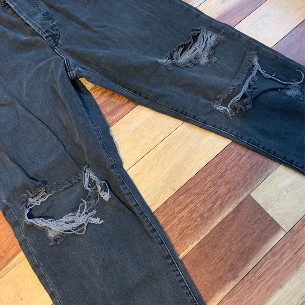 F21 Black Ripped Jeans - Picture 8 of 8